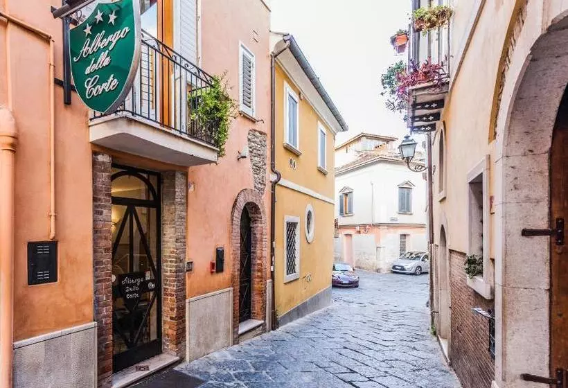 Hotelli Albergo Della Corte