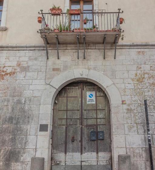 هتل Albergo Della Corte