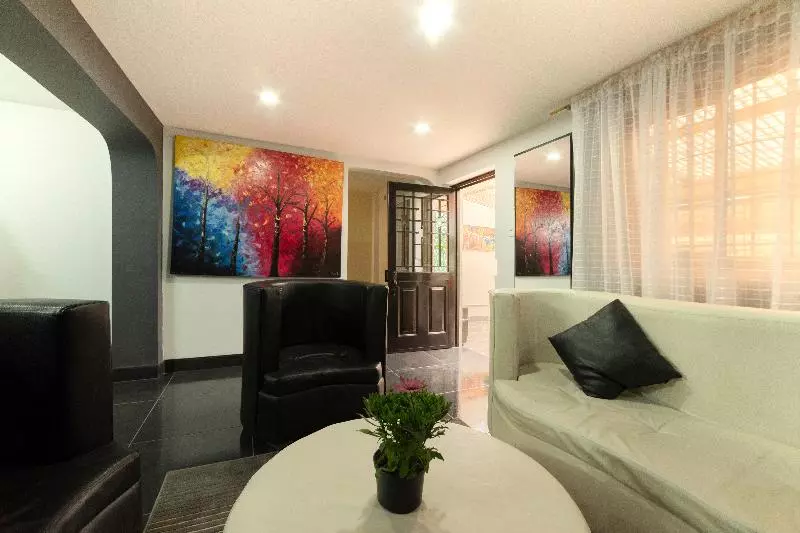 هتل Ayenda 1045 Boutique Aeropuerto