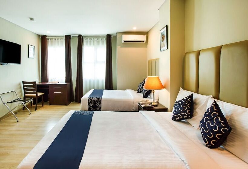 ホテル Capital O 461 Asrodel