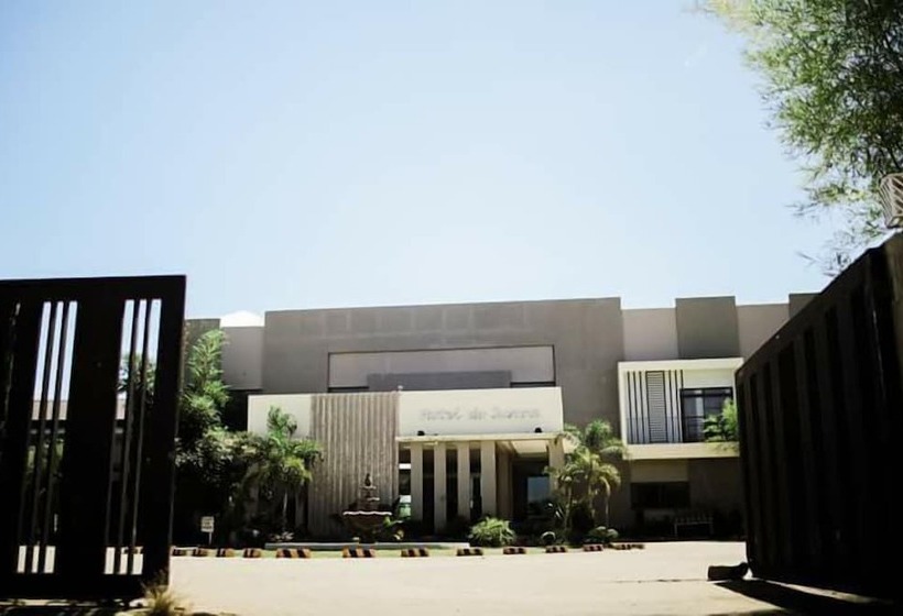 בית מלון כפרי De Susana And Resort