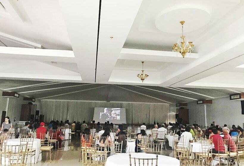 בית מלון כפרי De Susana And Resort