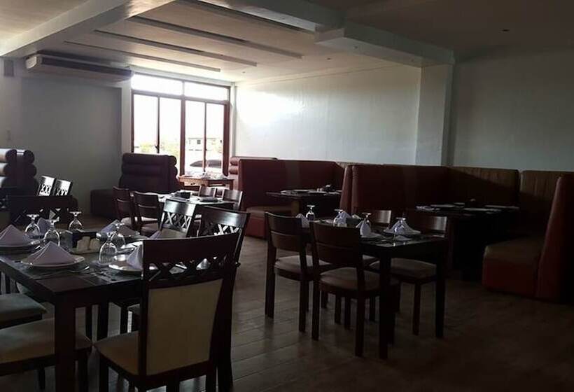 בית מלון כפרי De Susana And Resort