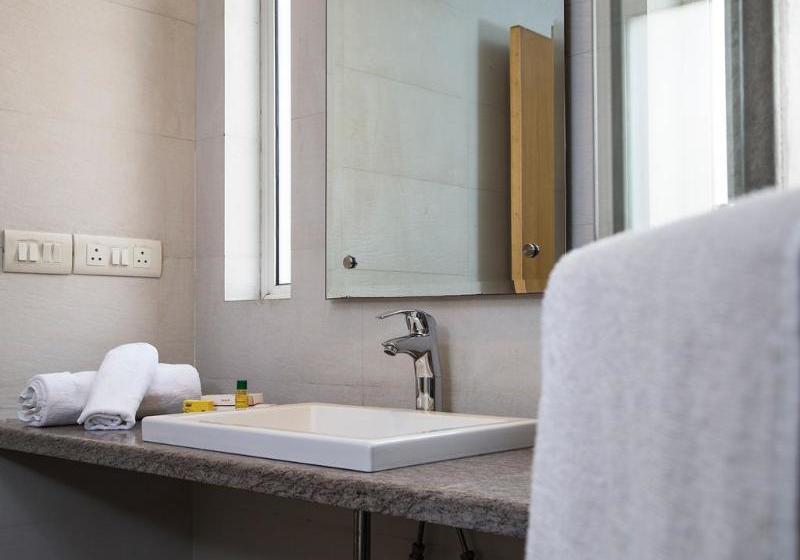 فندق First Star Huda Metro By Fab