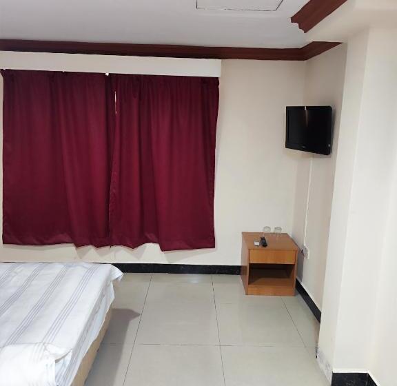 هتل Hwkl Masjid India