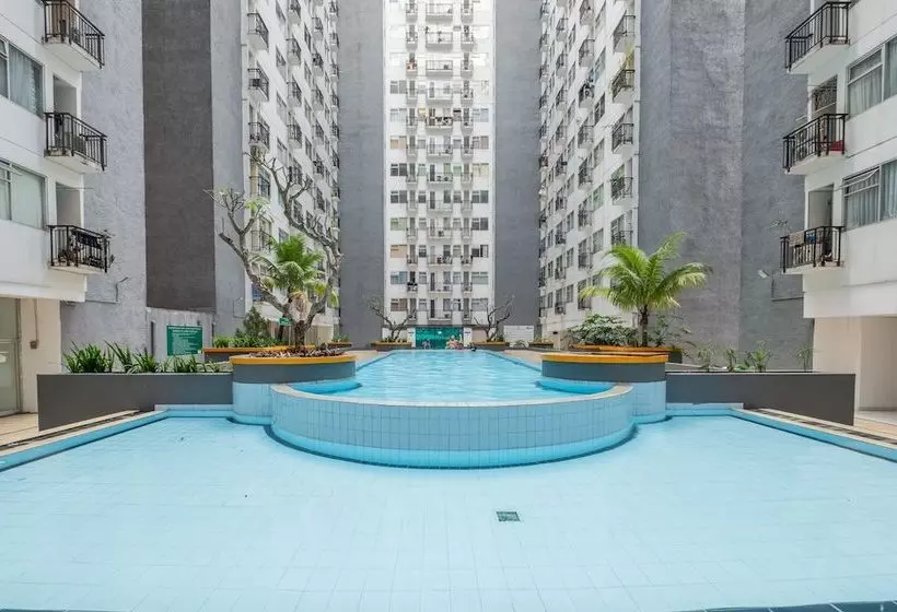ホテル Jarrdin Apartment Cihampelas By Oyo Rooms