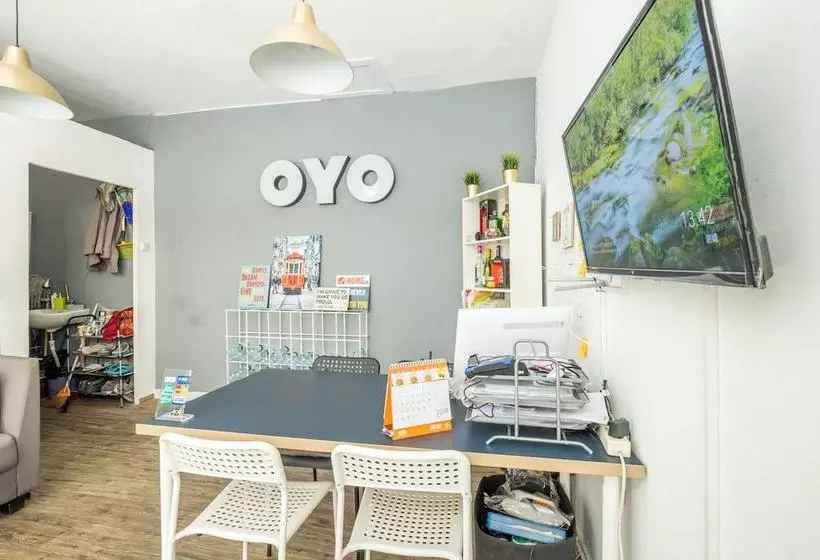 ホテル Jarrdin Apartment Cihampelas By Oyo Rooms