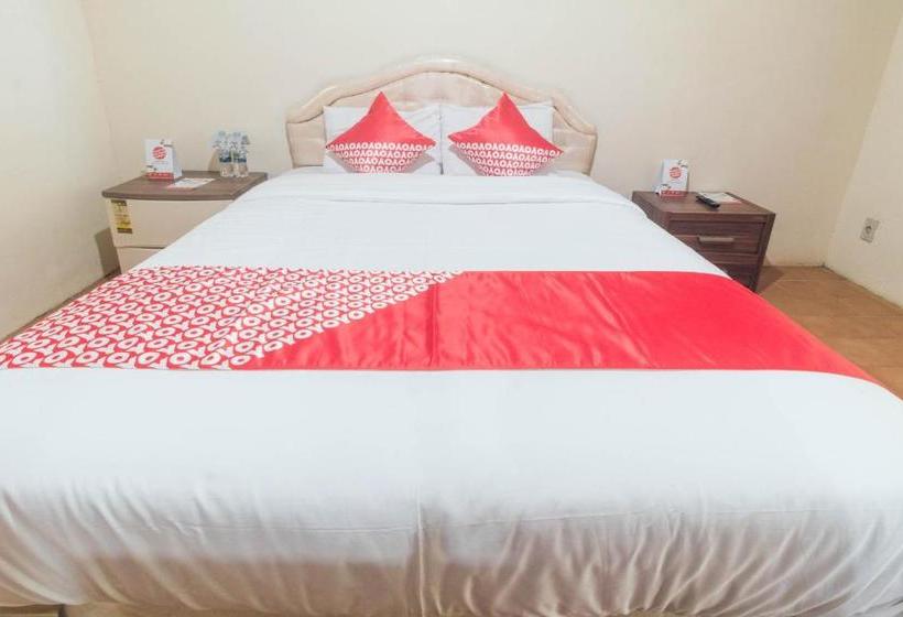 בית מלון כפרי Oyo 1688 Collin Beach