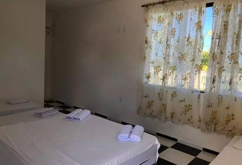 ホテル Porto Princesa Praia