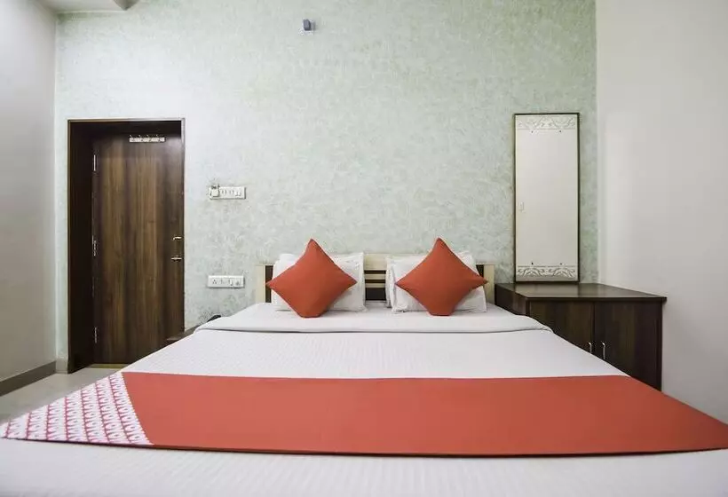 Hotelli Shree Ram Regency By Oyo Rooms