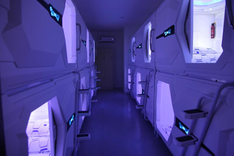 Hotel Space Capsule