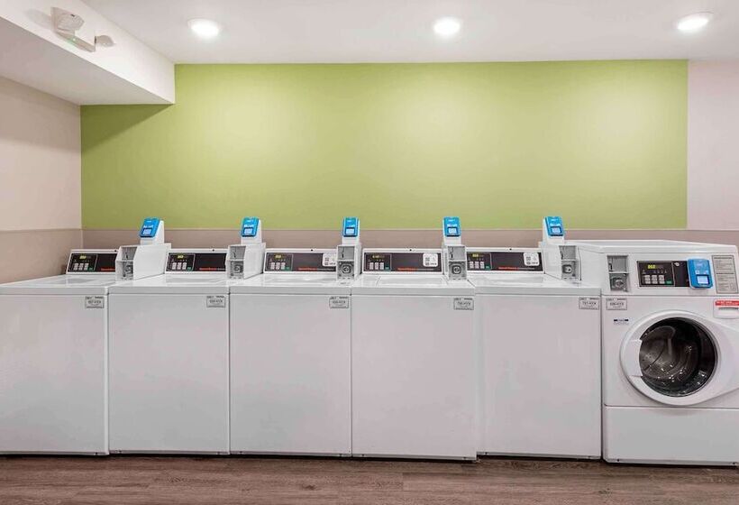 Отель Extended Stay America Suites Redlands