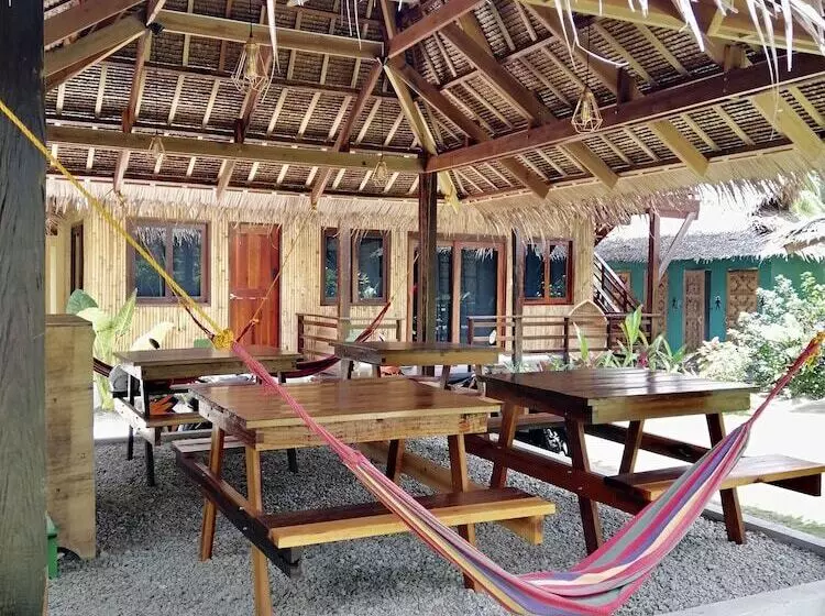 Ilakai Hostel