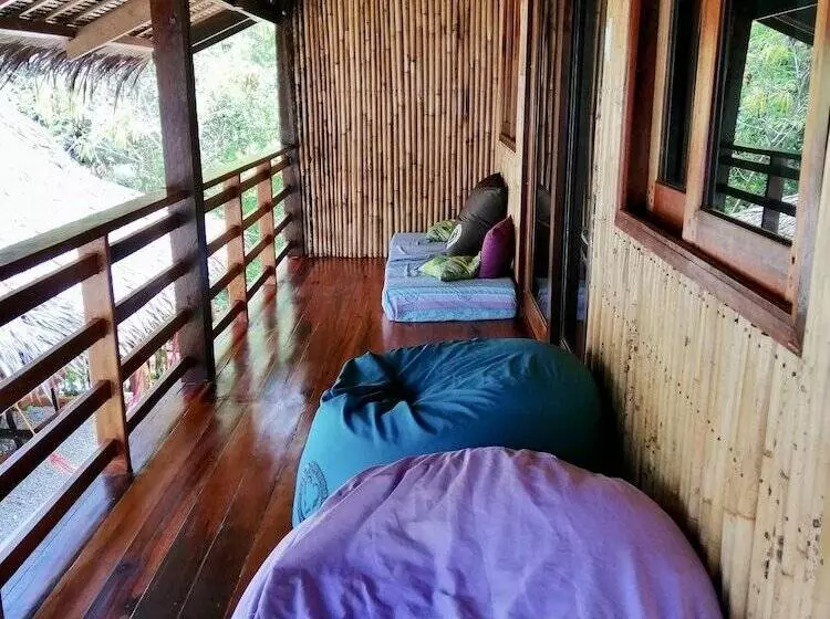 Ilakai Hostel