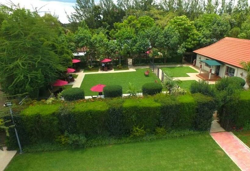 The Noble Hotel And Conference Center