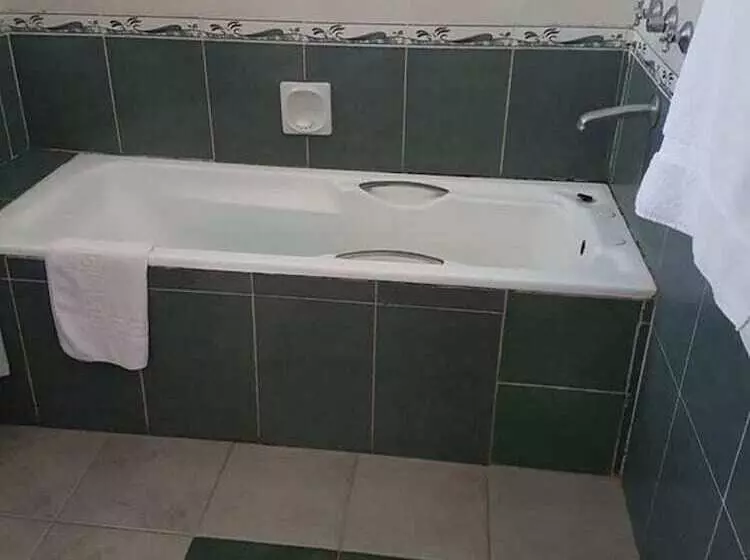 The Noble Hotel And Conference Center