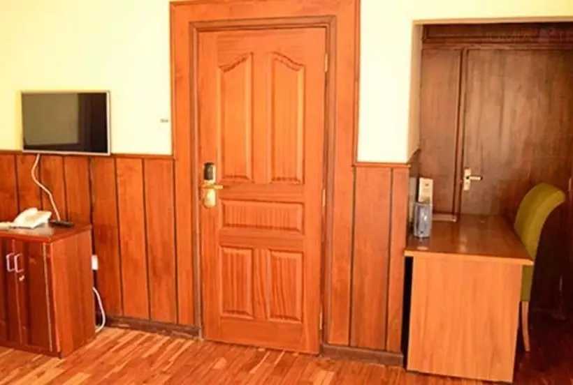 The Noble Hotel And Conference Center