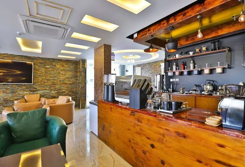 Esfrine Hotel Apartment