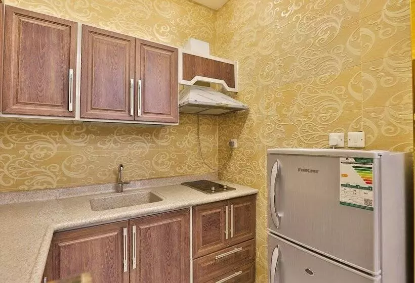 Esfrine Hotel Apartment