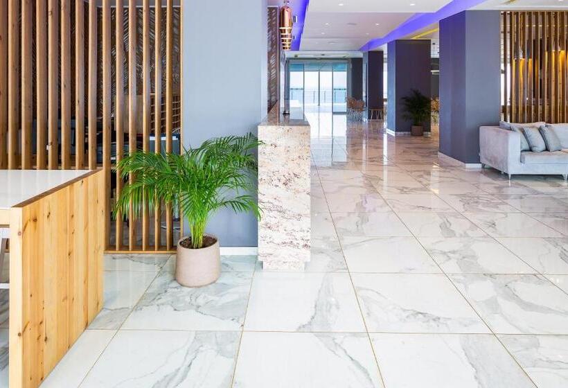 בית מלון כפרי Atali Grand Resort