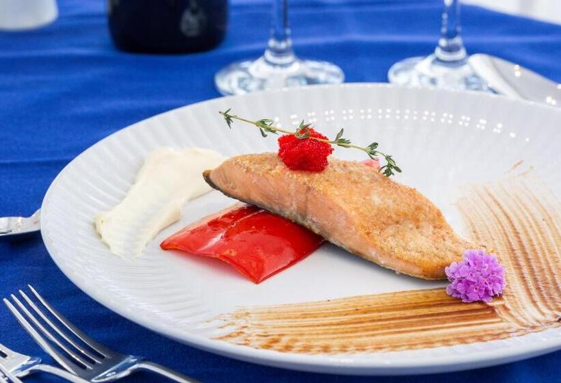 בית מלון כפרי Atali Grand Resort