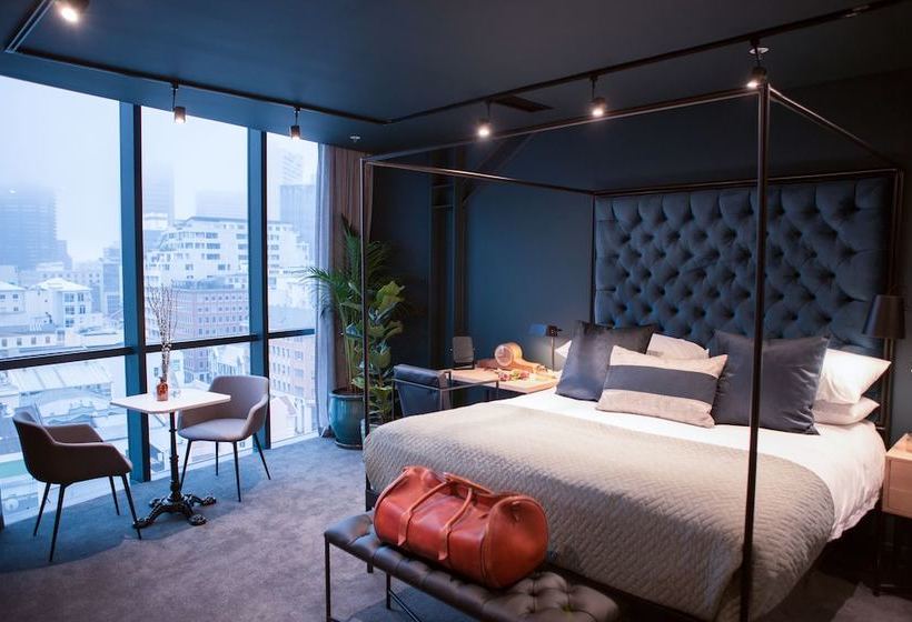 Hotel Cartel House On Loop