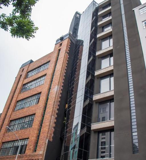 Hotel Cartel House On Loop