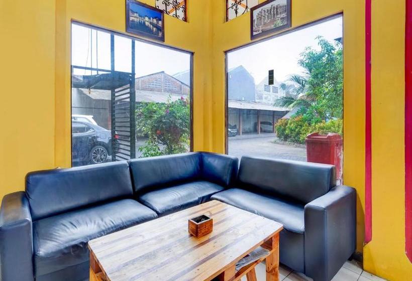 בית מלון כפרי Mandiri