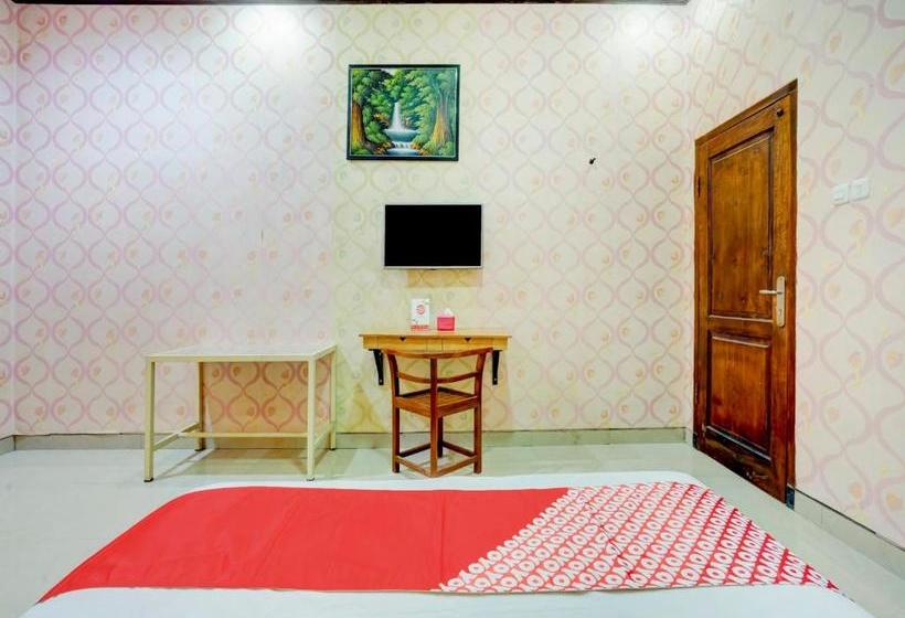 בית מלון כפרי Mandiri