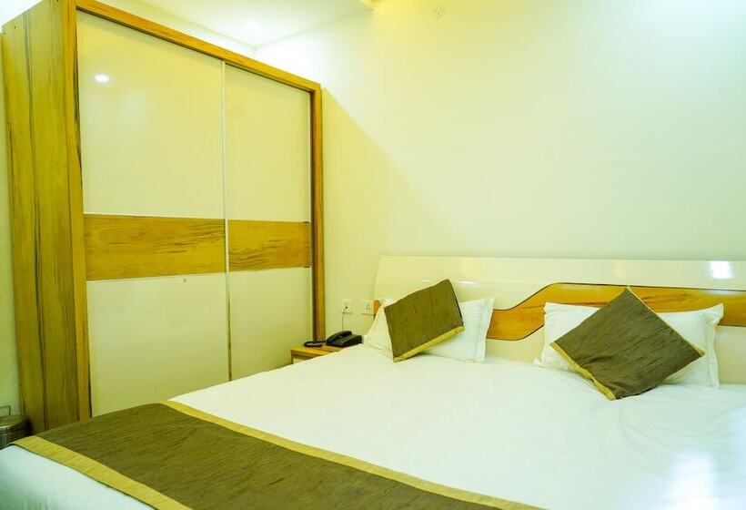 Hotell Oriental Grand