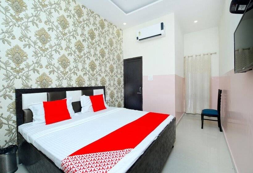 هتل R2d By Oyo Rooms