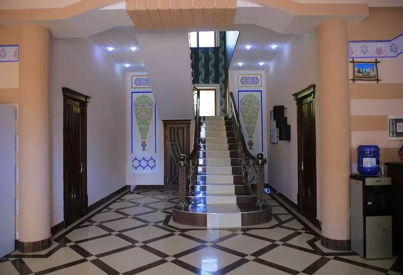 Hotel Raykhan