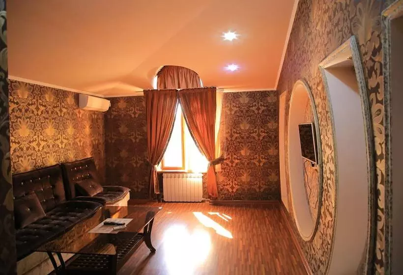 Hotel Raykhan