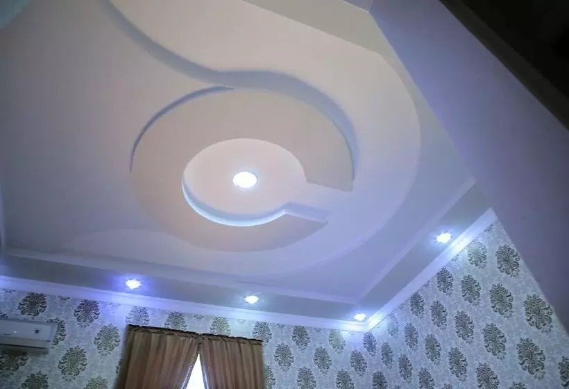 Hotel Raykhan