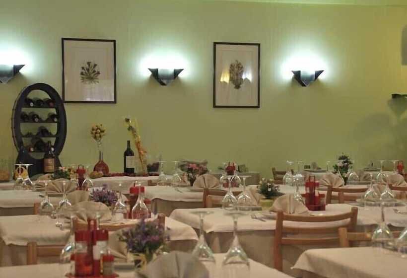 בית מלון כפרי Saloria