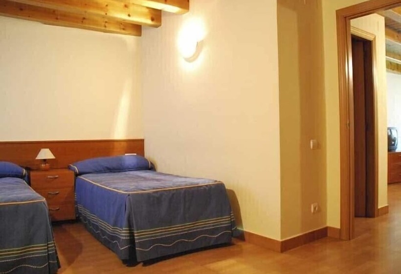 בית מלון כפרי Saloria