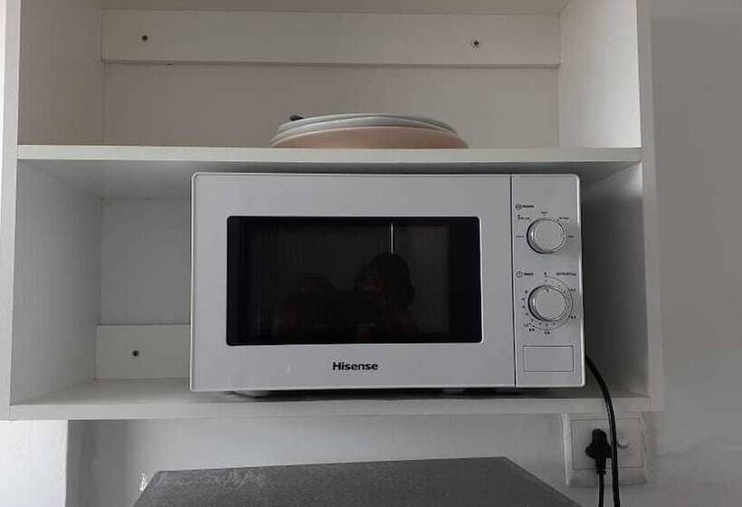 Mthonjeni Residence And Cafe