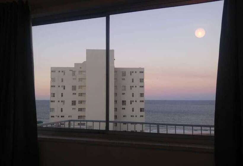 Mthonjeni Residence And Cafe