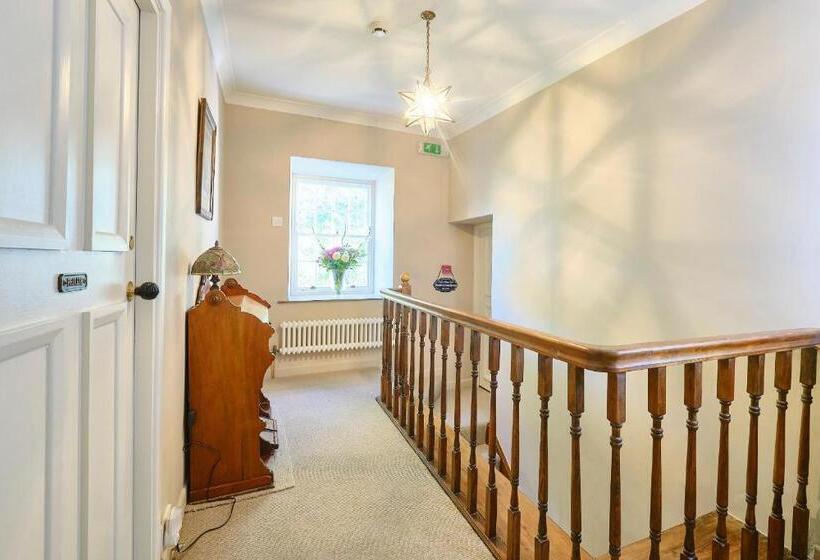 Nuns Cottage Bed & Breakfast