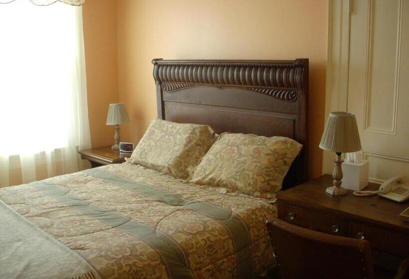 Bed and Breakfast Wayne On Main