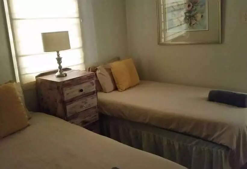 Hotelli Bosheuvel Country Estate