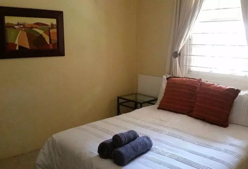 Hotelli Bosheuvel Country Estate