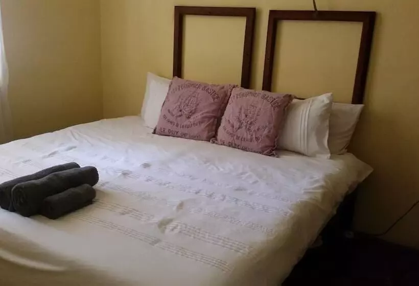 Hotelli Bosheuvel Country Estate