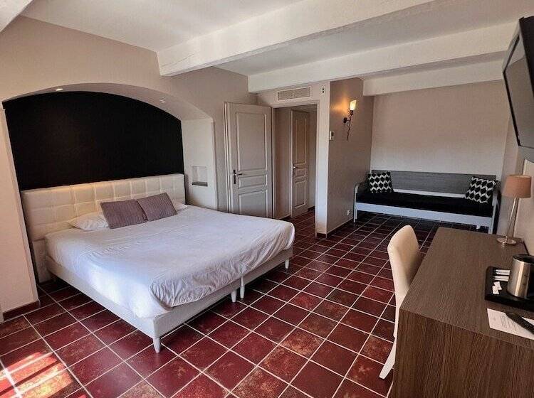 בית מלון כפרי Hôtel Restaurant La Bergerie