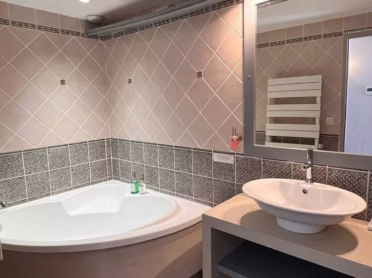 Hotel Hôtel Restaurant La Bergerie