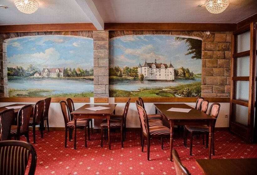 Majatalo Kaiserliches Postamt