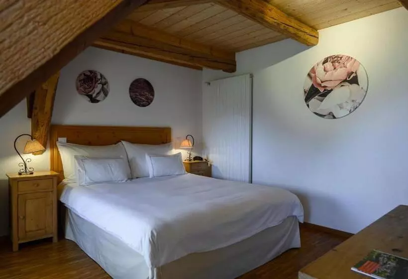 Hotelli Les Montagnards