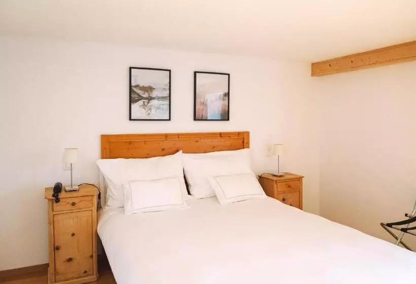 Hotelli Les Montagnards