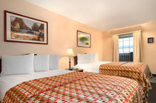 酒店 Super 8 By Wyndham Orangeburg North