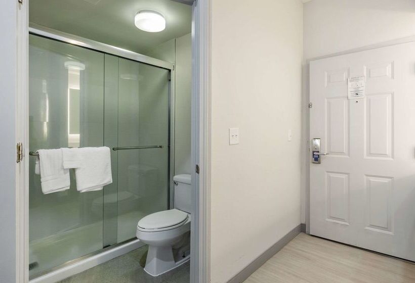 בית מלון כפרי Comfort Inn